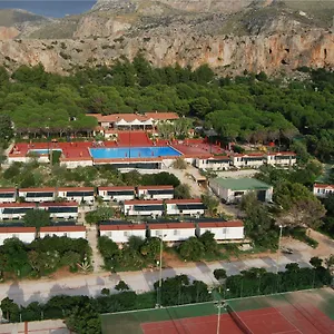 Happy Camp In El Bahira Village Italy